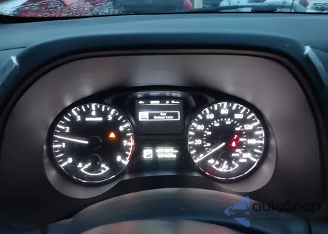 2015 Nissan Pathfinder Platinum/S/Sl/Sv from USA, damaged, VIN 5N1AR2MMXFC686103